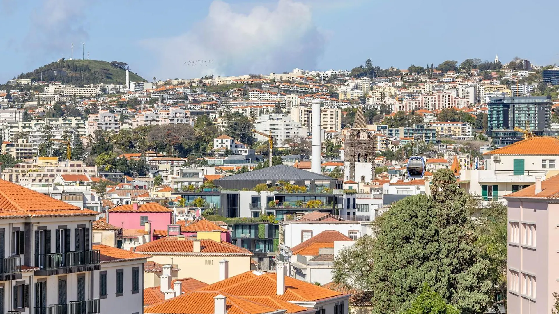 Funchal Apartment With Stunning Harbor View And Air Conditioning Unit