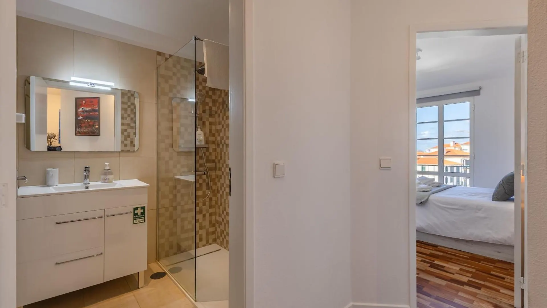 Funchal Apartment With Stunning Harbor View And Air Conditioning Unit Portugal